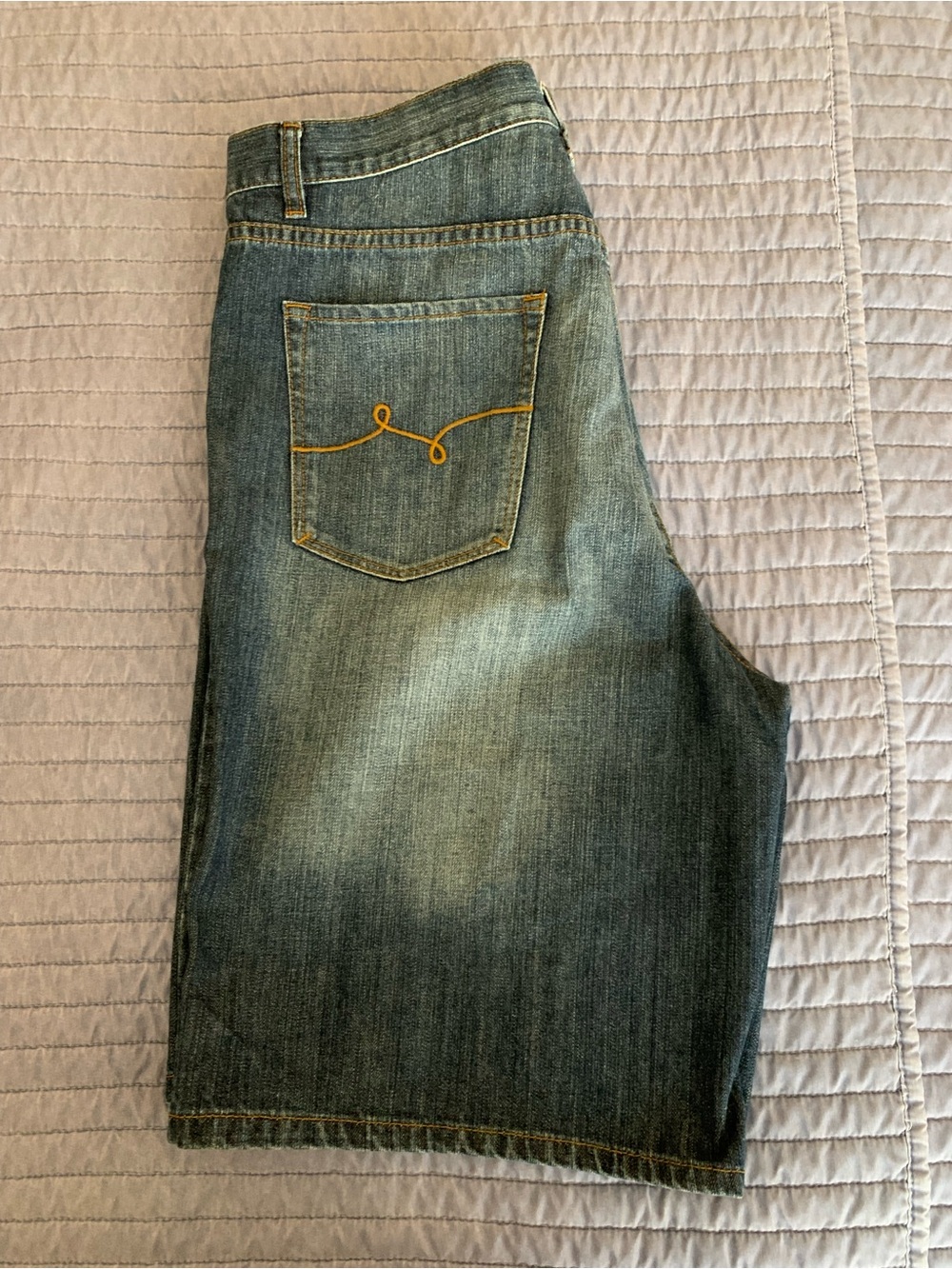 LRG Men’s Denim Shorts in Washed Blue - Picture 3 of 3